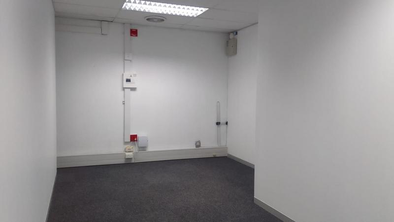 To Let commercial Property for Rent in Parow North Western Cape